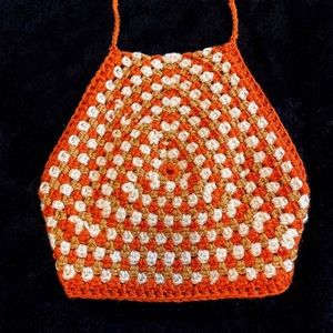 FUNKY orange granny triangle crop top! 🧡🌟